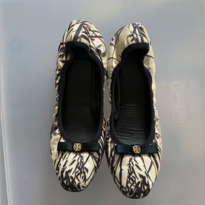 Tory Burch Black and White Flats